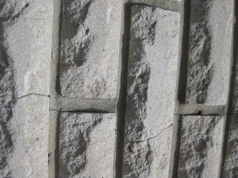Cracked Brick on Wall.JPG
